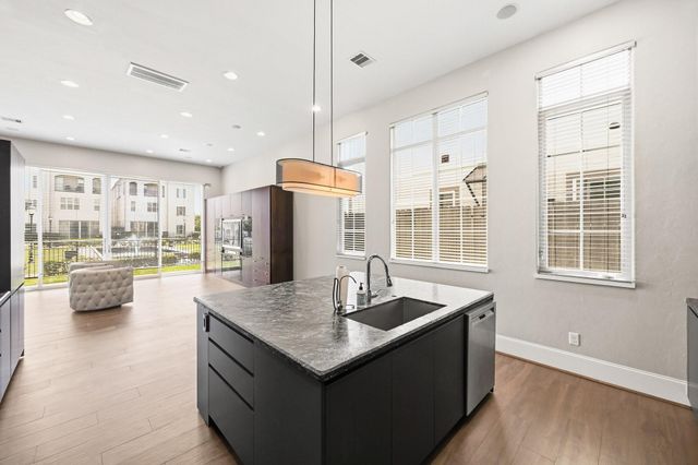11119 Savannah Oaks Lane, Houston, TX 77043