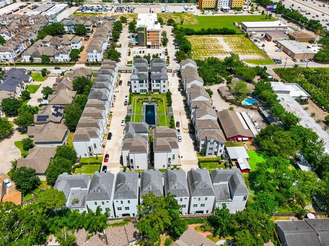11119 Savannah Oaks Lane, Houston, TX 77043