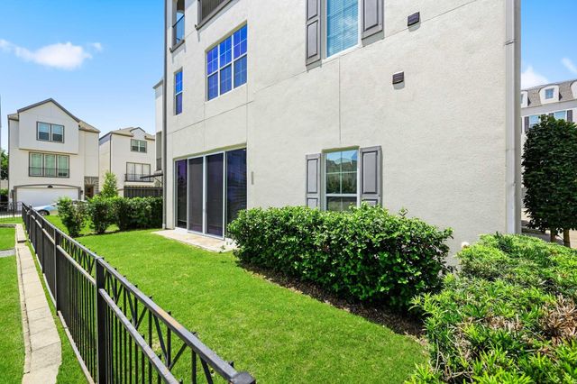 11119 Savannah Oaks Lane, Houston, TX 77043