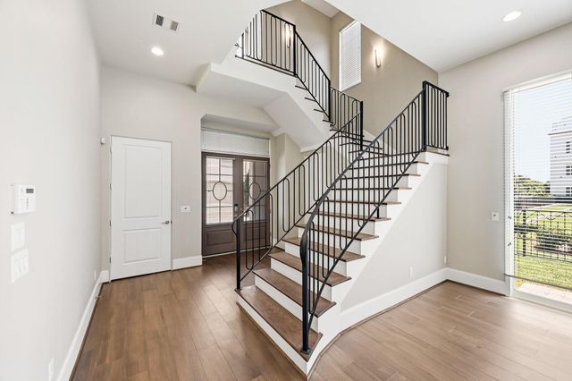 11119 Savannah Oaks Lane, Houston, TX 77043