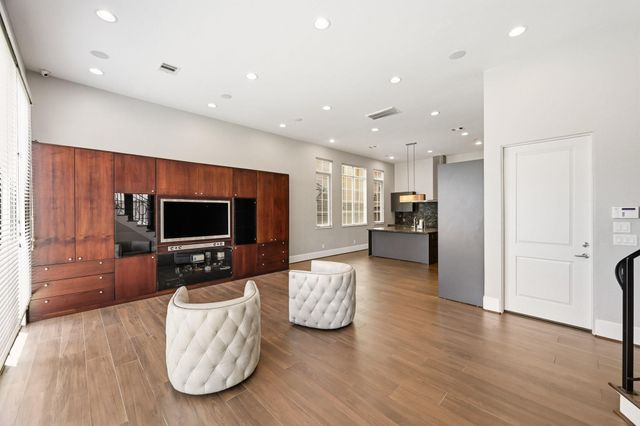 11119 Savannah Oaks Lane, Houston, TX 77043
