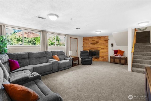 8515 94th Street SW, Lakewood, WA 98498