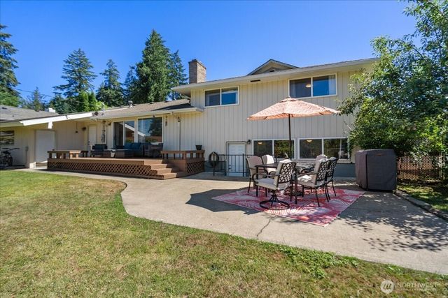 8515 94th Street SW, Lakewood, WA 98498