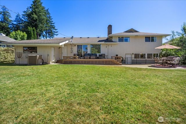 8515 94th Street SW, Lakewood, WA 98498