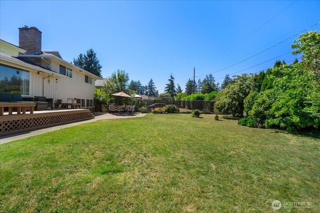 8515 94th Street SW, Lakewood, WA 98498