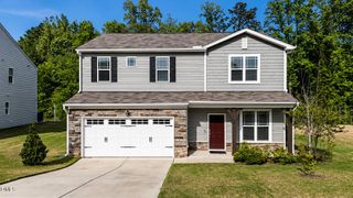 82 Sposato Lane, Clayton, NC 27527