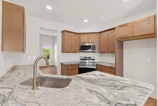 171 Duke Drive NE, Calhoun, GA 30701