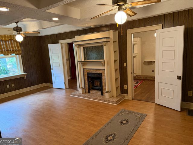 3782 Snapfinger Road, Lithonia, GA 30038