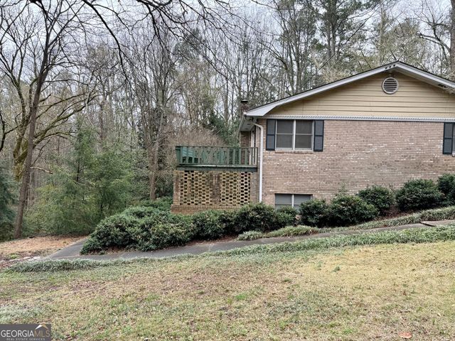 3782 Snapfinger Road, Lithonia, GA 30038