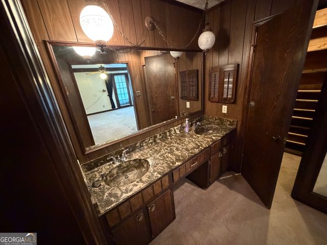 3782 Snapfinger Road, Lithonia, GA 30038