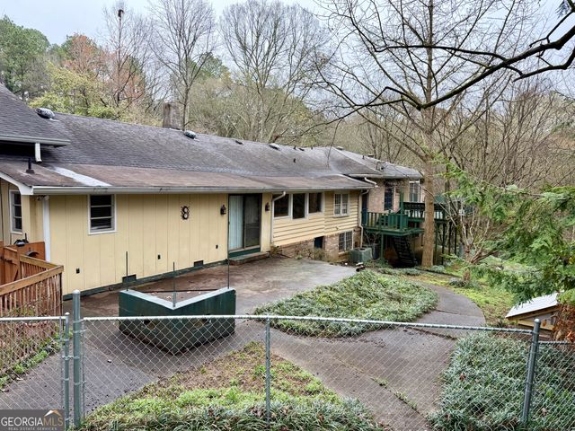 3782 Snapfinger Road, Lithonia, GA 30038