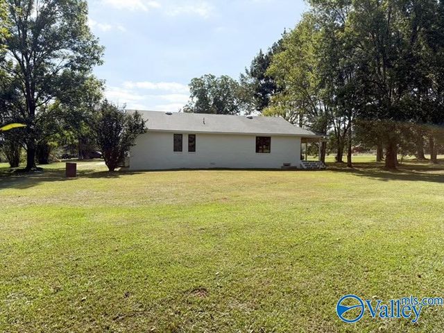 796 S Old Six Mile Road, Somerville, AL 35670