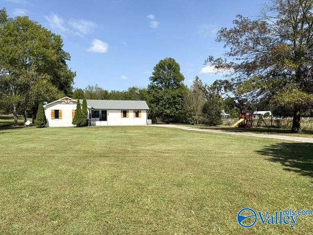 796 S Old Six Mile Road, Somerville, AL 35670