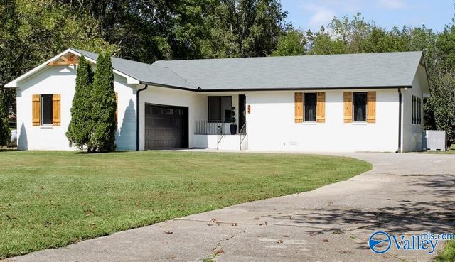 796 S Old Six Mile Road, Somerville, AL 35670