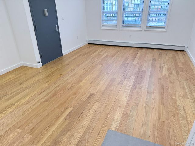 4018 50th Avenue Apt 1, Sunnyside, NY 11104