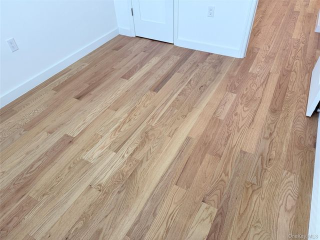 4018 50th Avenue Apt 1, Sunnyside, NY 11104