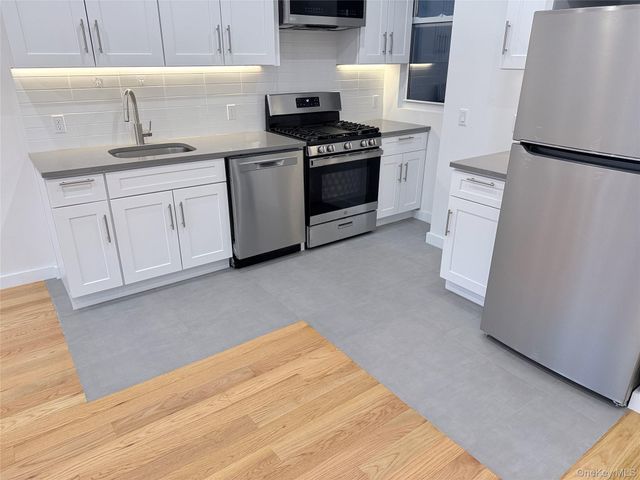 4018 50th Avenue Apt 1, Sunnyside, NY 11104