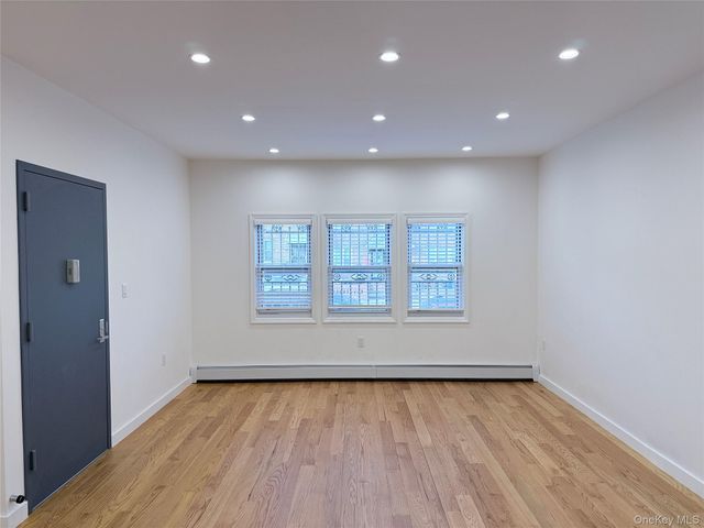 4018 50th Avenue Apt 1, Sunnyside, NY 11104
