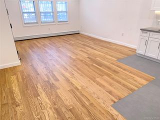 4018 50th Avenue Apt 1, Sunnyside, NY 11104