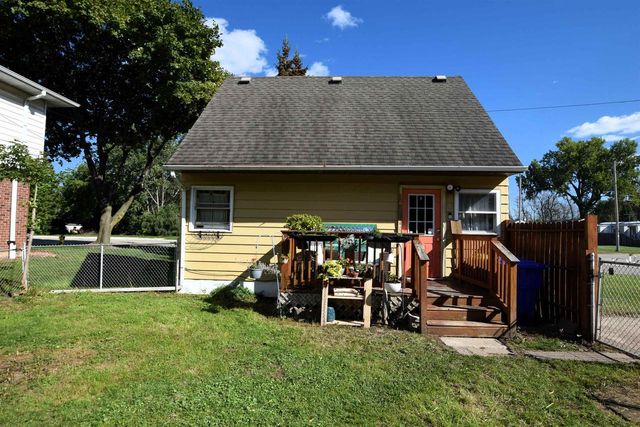 842 12TH AVENUE, Green Bay, WI 54304