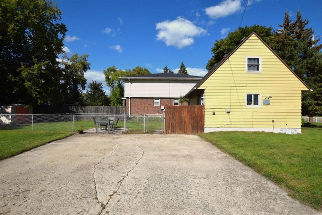 842 12TH AVENUE, Green Bay, WI 54304