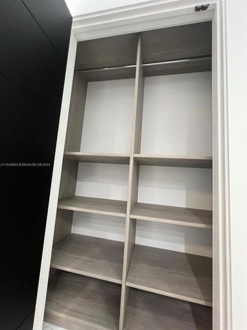 1301 NE Miami Gardens Dr 1101W, Miami, FL 33179