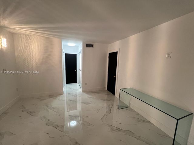 1301 NE Miami Gardens Dr 1101W, Miami, FL 33179