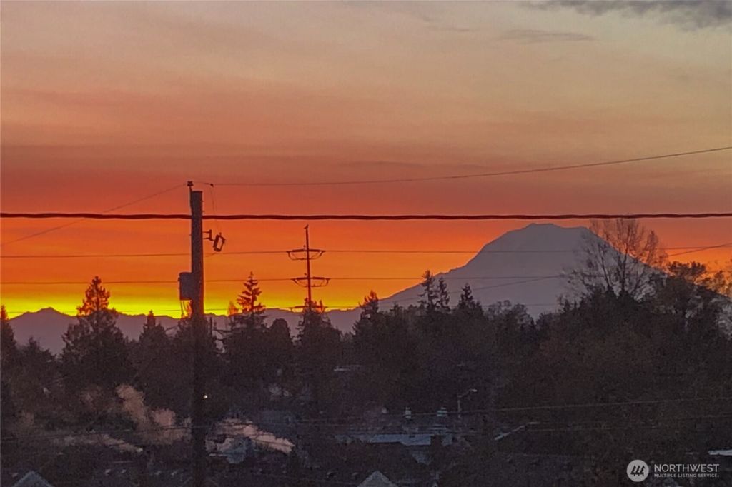 402 S 59TH Street, Tacoma, WA 98408