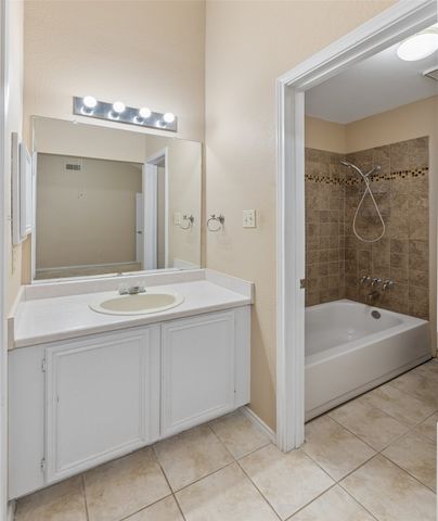 4756 Veronica Circle, Fort Worth, TX 76137
