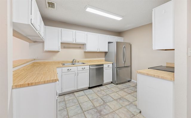 4756 Veronica Circle, Fort Worth, TX 76137