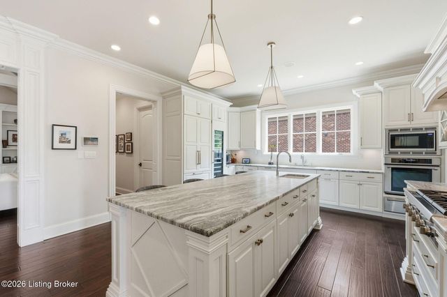 8220 Spring Glade Pl, Prospect, KY 40059