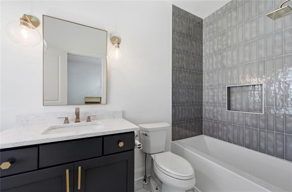 Image 17 of property listing at 3554 Parkside Way, Brookhaven, GA 30319