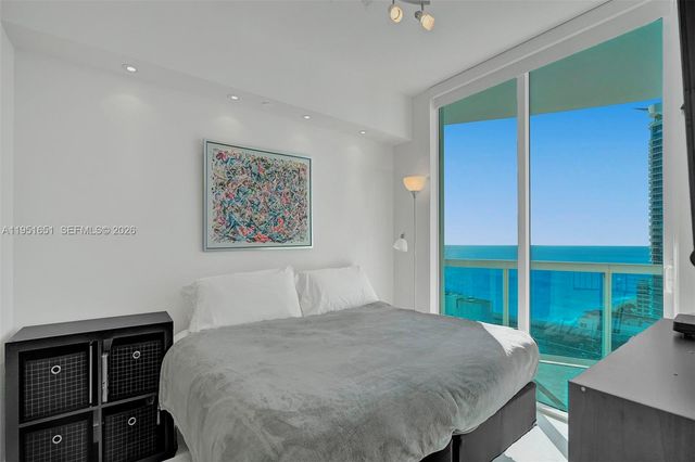 2711 S Ocean Dr 2306, Hollywood, FL 33019