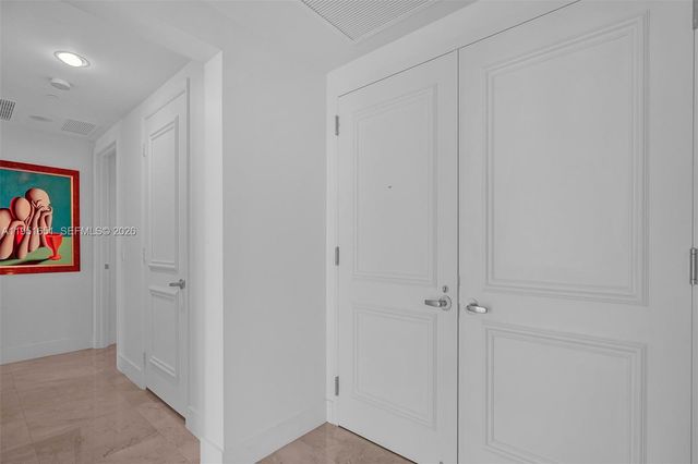 2711 S Ocean Dr 2306, Hollywood, FL 33019