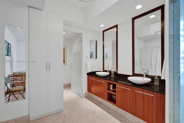 2711 S Ocean Dr 2306, Hollywood, FL 33019