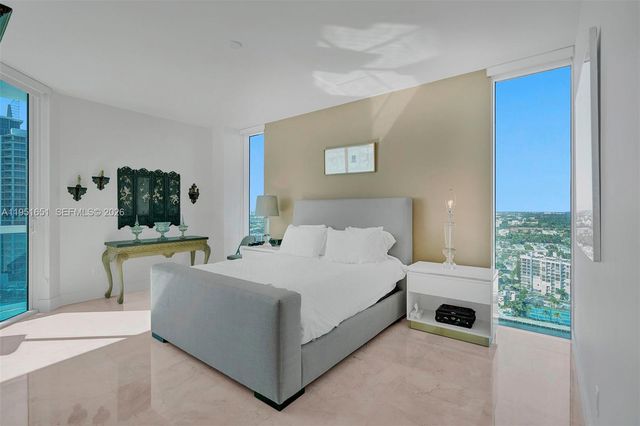 2711 S Ocean Dr 2306, Hollywood, FL 33019