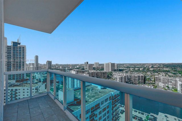 2711 S Ocean Dr 2306, Hollywood, FL 33019