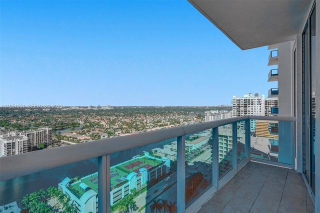 2711 S Ocean Dr 2306, Hollywood, FL 33019