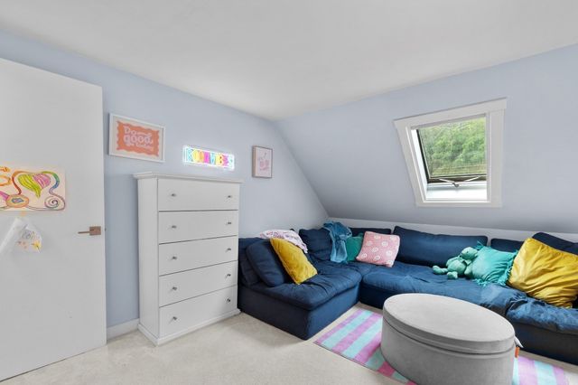 31 Merrimac St 31, Amesbury, MA 01913