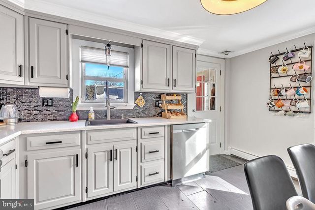 2086 KINTER AVE, Hamilton, NJ 08610