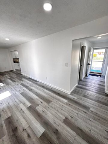 83 Cold Springs Drive, Lancaster, KY 40444