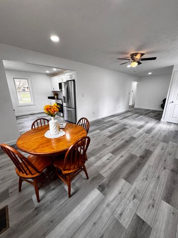 83 Cold Springs Drive, Lancaster, KY 40444