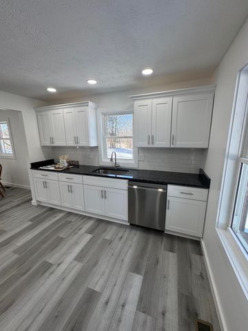 83 Cold Springs Drive, Lancaster, KY 40444