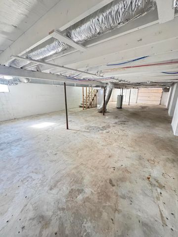 83 Cold Springs Drive, Lancaster, KY 40444