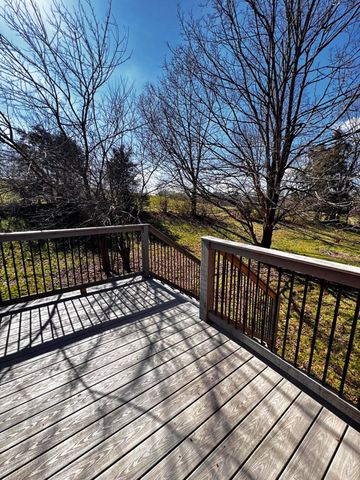 83 Cold Springs Drive, Lancaster, KY 40444