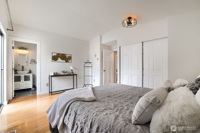 22414 18th Avenue SE, Bothell, WA 98021