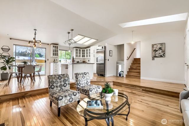 22414 18th Avenue SE, Bothell, WA 98021