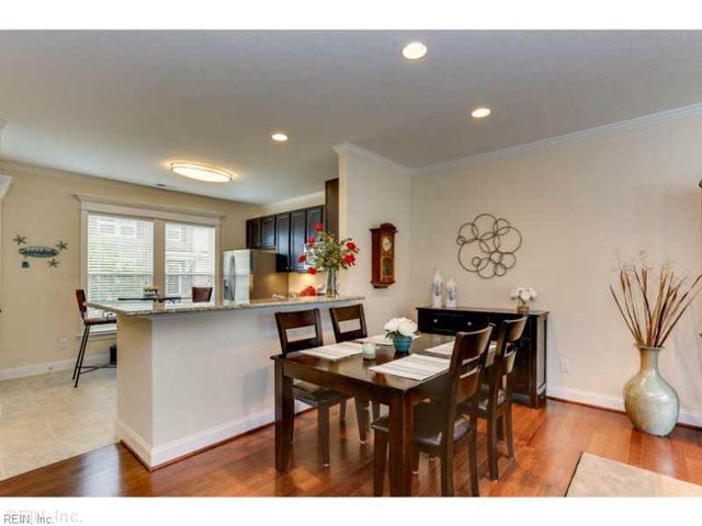 610 Towhee LN, Chesapeake, VA 23323