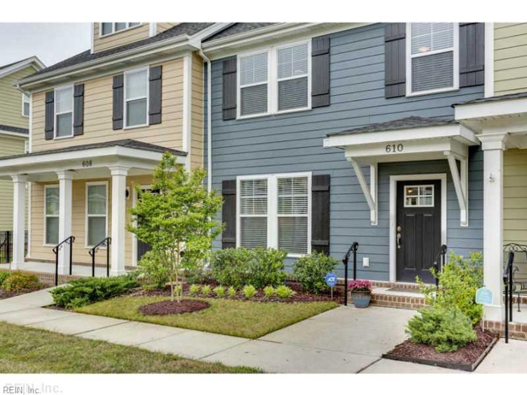 610 Towhee LN, Chesapeake, VA 23323
