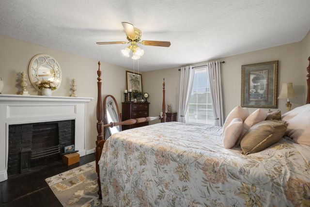 828 E Main Street, Stanford, KY 40484
